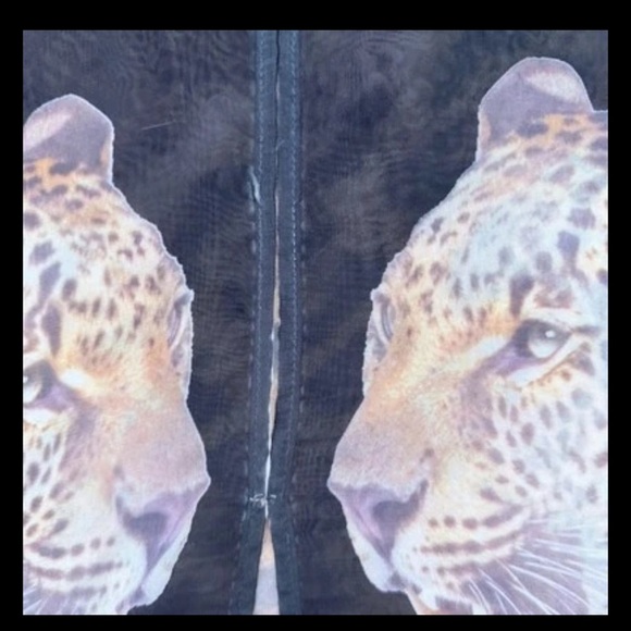 Love J Women’s Semi-Sheer Leopard Cheetah Print-Lo Top M Tan Black Short All - Picture 10 of 16